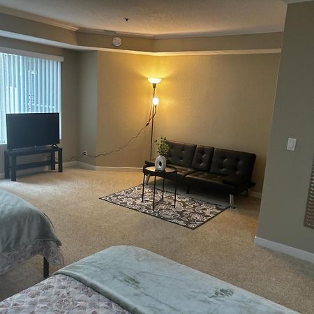 Sweet Studios Universal Loft Free Parking And Wifi Los Angeles Dış mekan fotoğraf